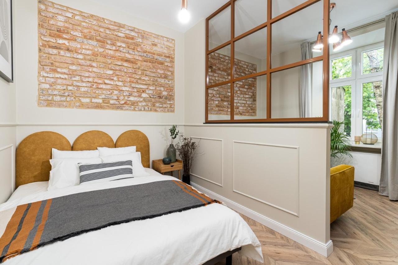 Househost Apartment : Topolowa 26/17 Krakow Bagian luar foto