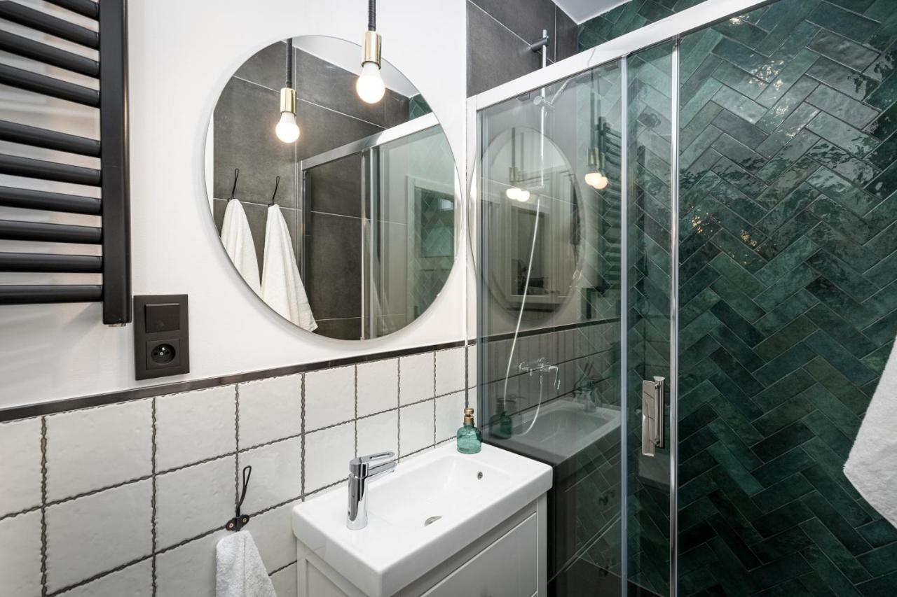 Househost Apartment : Topolowa 26/17 Krakow Bagian luar foto